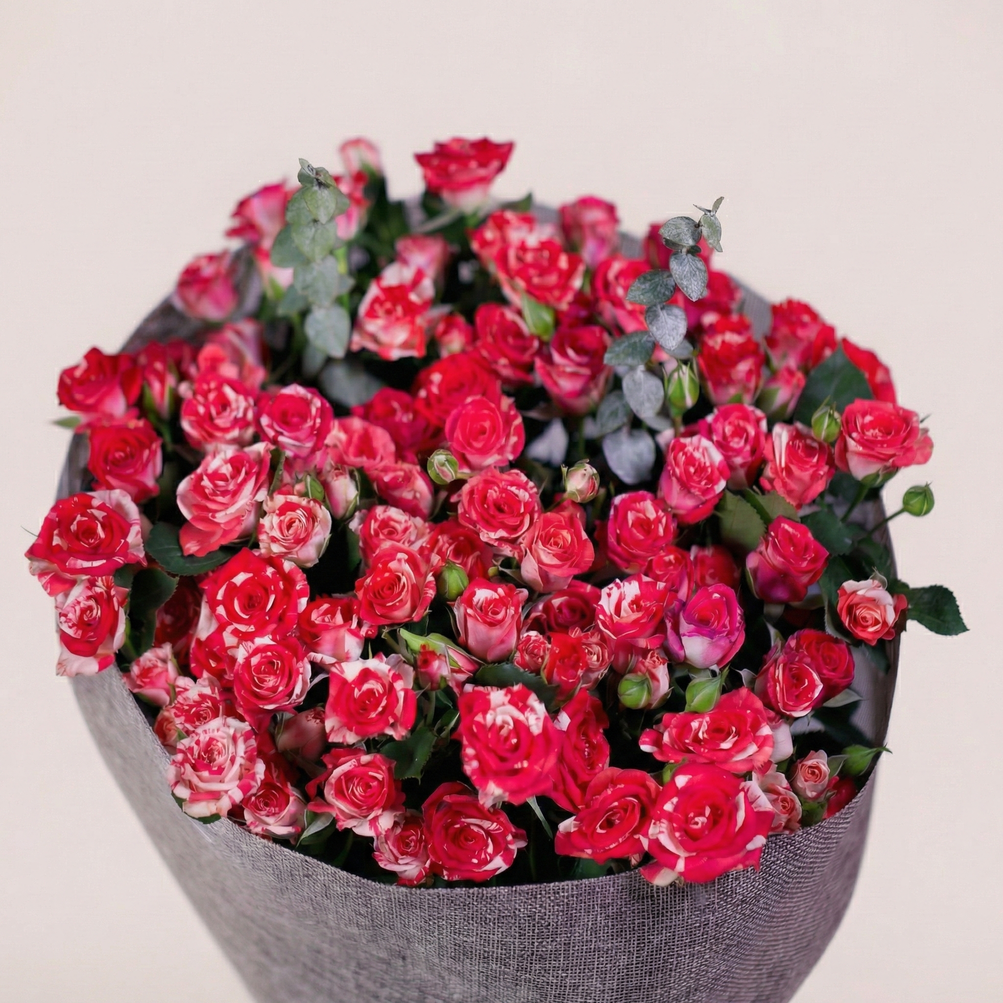 باقة جوري صغير نارية