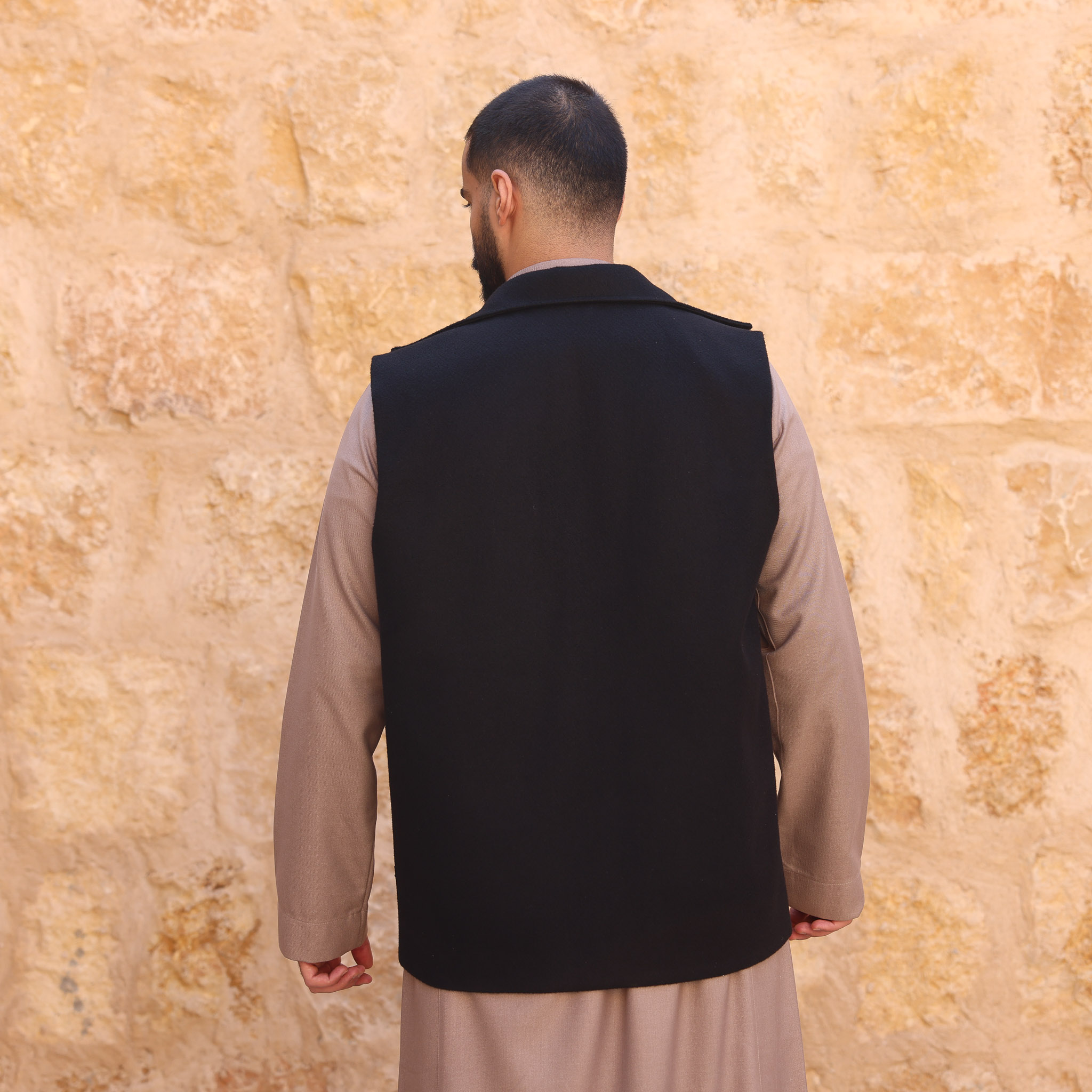سترة  اسود مربعات