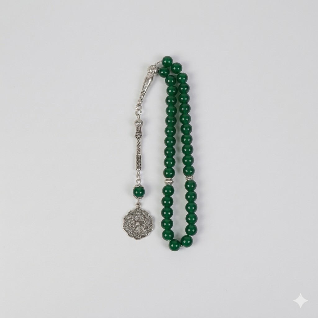 سبحة خرز أخضر